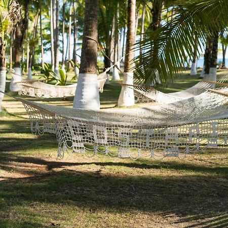 Hotel La Isla Parrita Luaran gambar