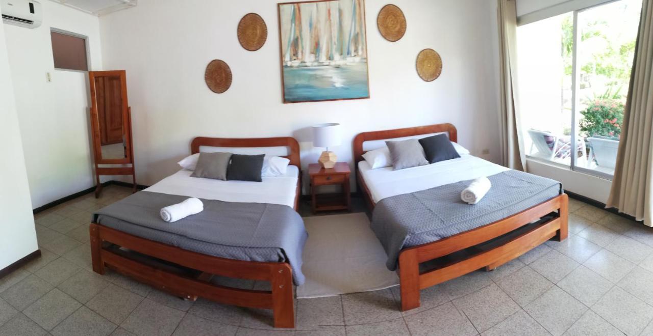 Hotel La Isla Parrita Luaran gambar