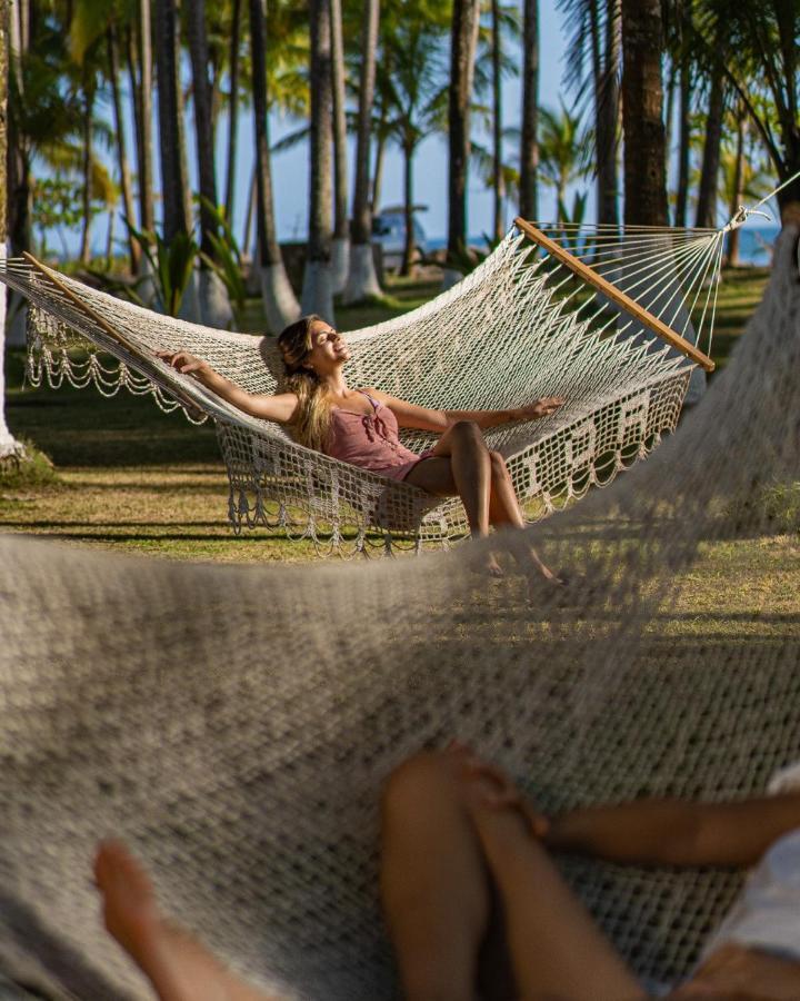 Hotel La Isla Parrita Luaran gambar