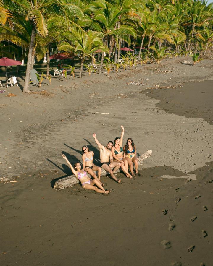Hotel La Isla Parrita Luaran gambar